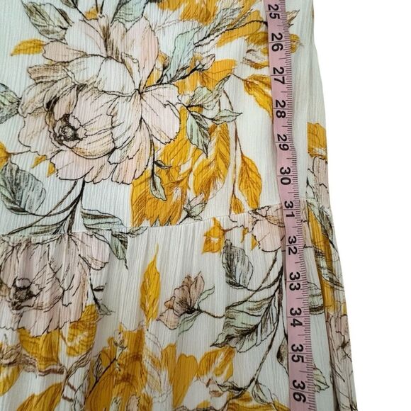Nicole Miller ~ Floral Maxi Dress in Yellow and White floral print ~ size 10 - Picture 11 of 15